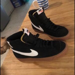 Nike blazer women 8.5 new